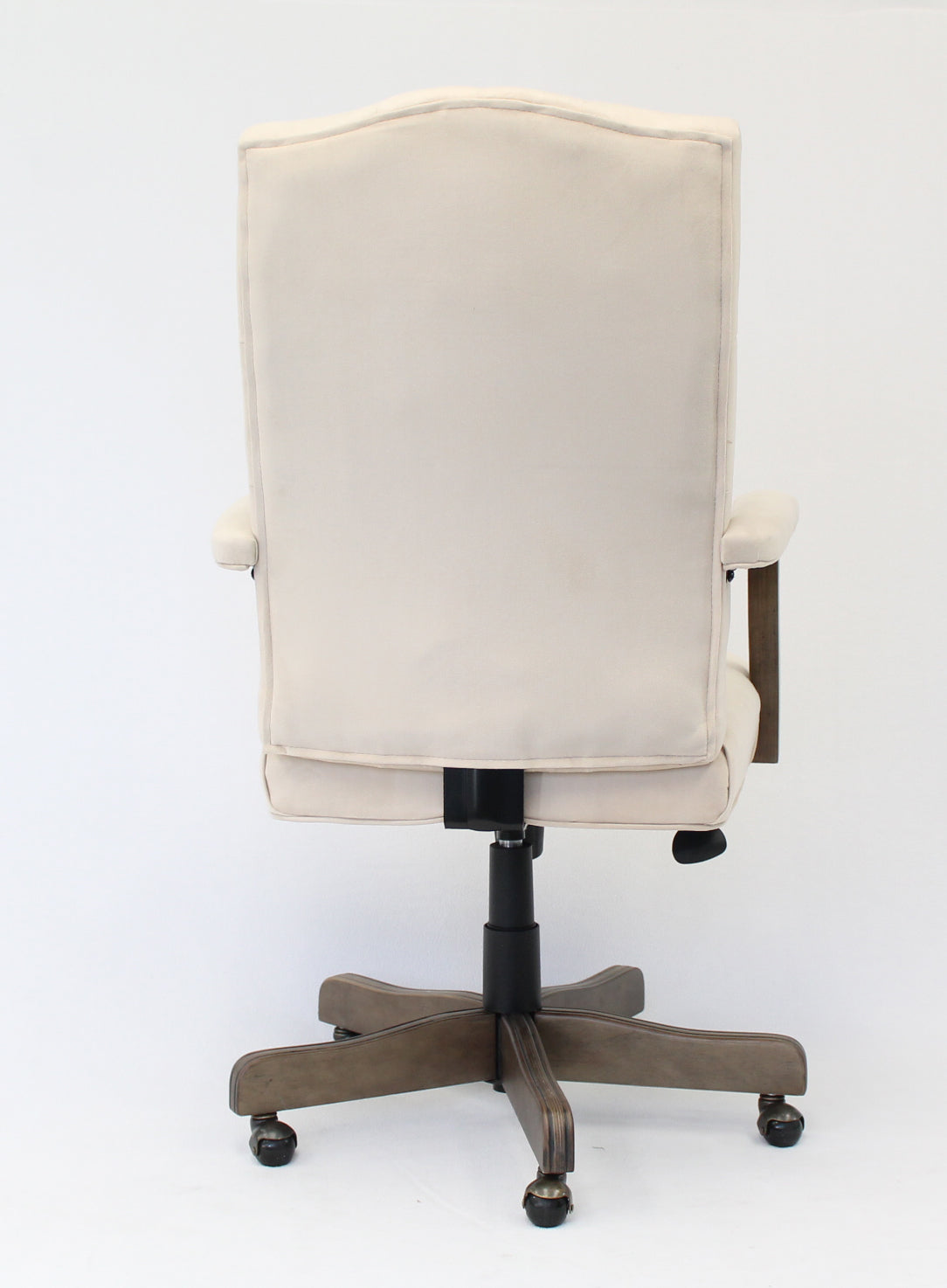 BOSS Executive Champagne Velvet With Driftwood Finish Frame image 8
