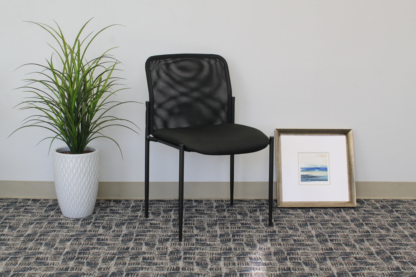 Boss Mesh Guest Chair image 2