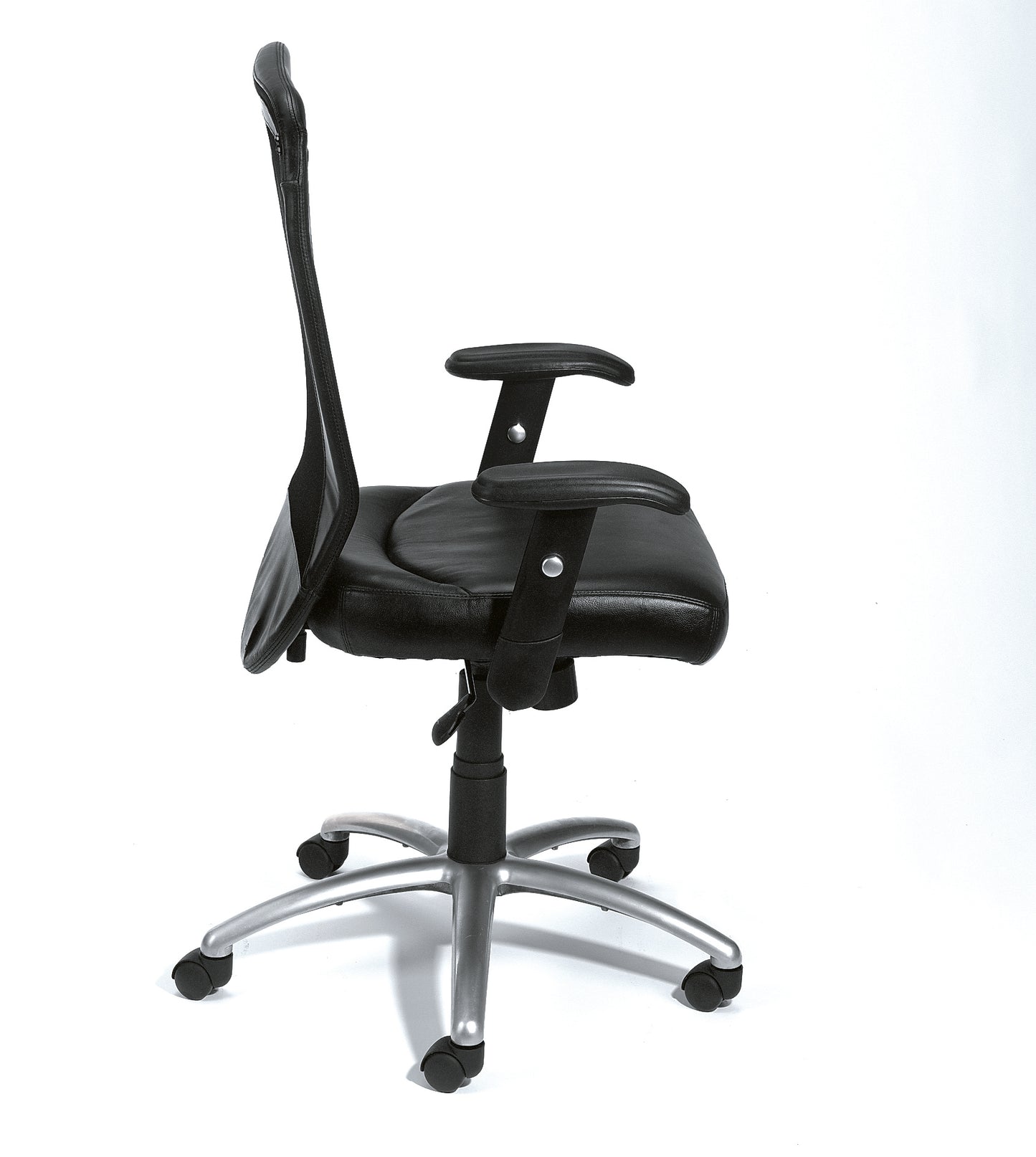 The Boss Web Chair image 5