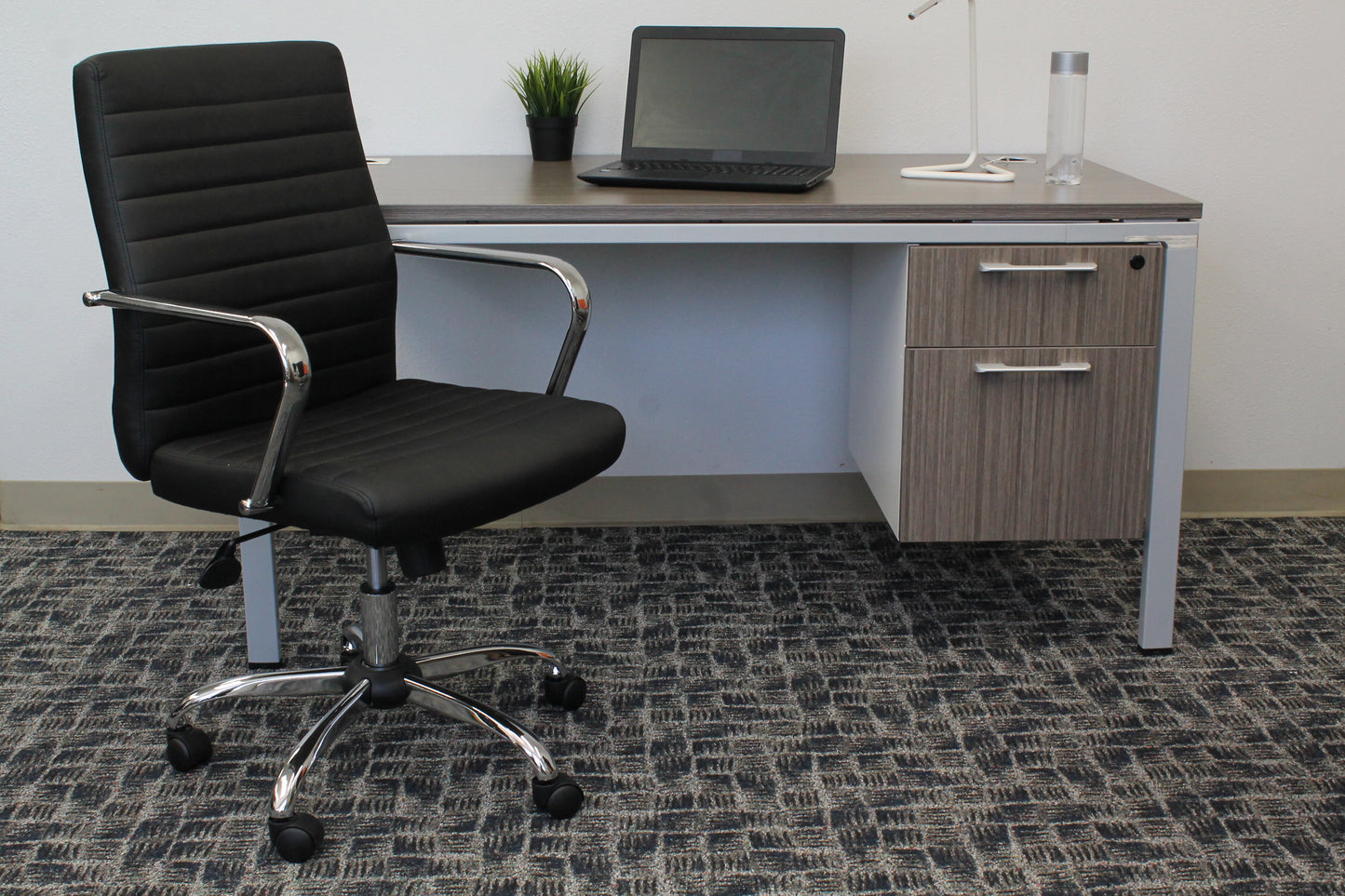 Boss Retro Task Chair with Chrome Fixed Arms image 2