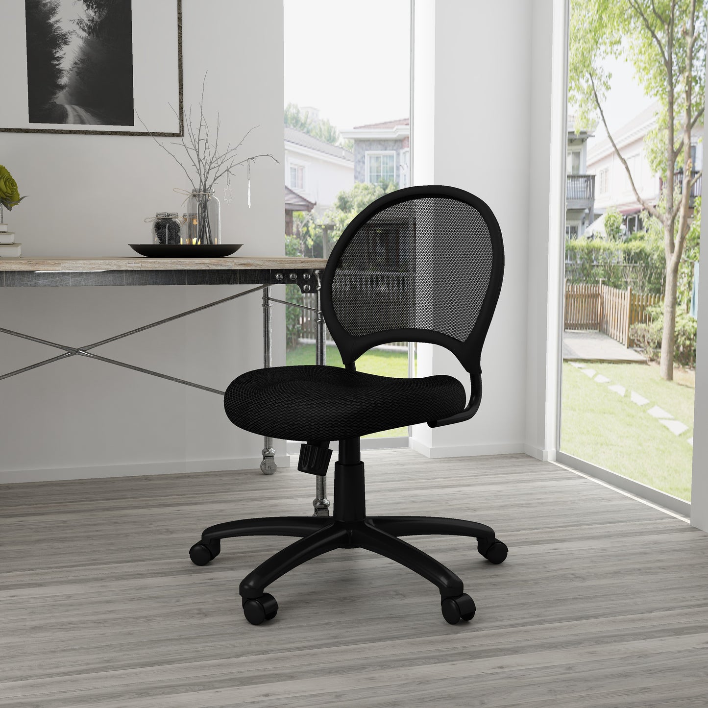 Boss Mesh Chair